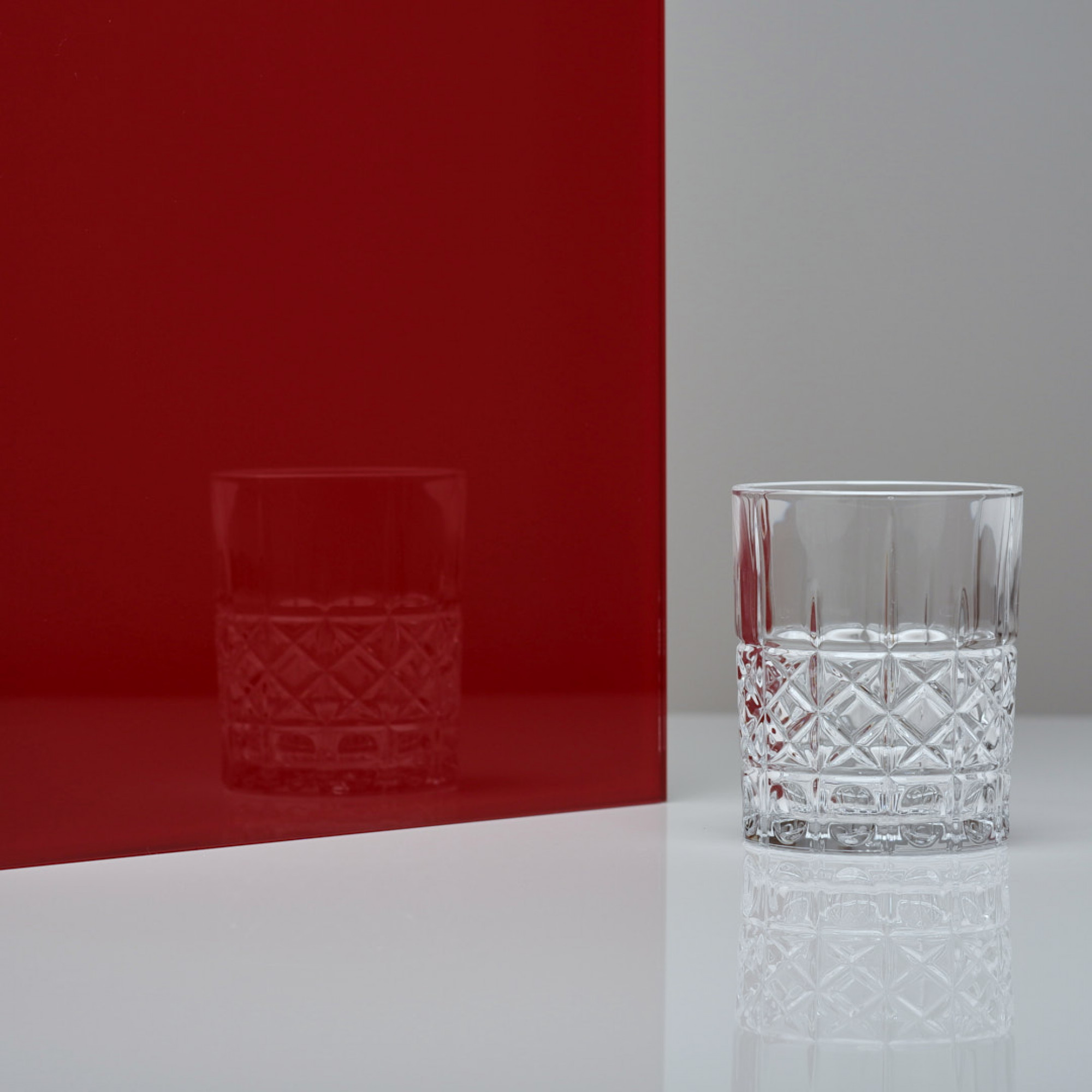 Solid Color Intense Ruby websize
